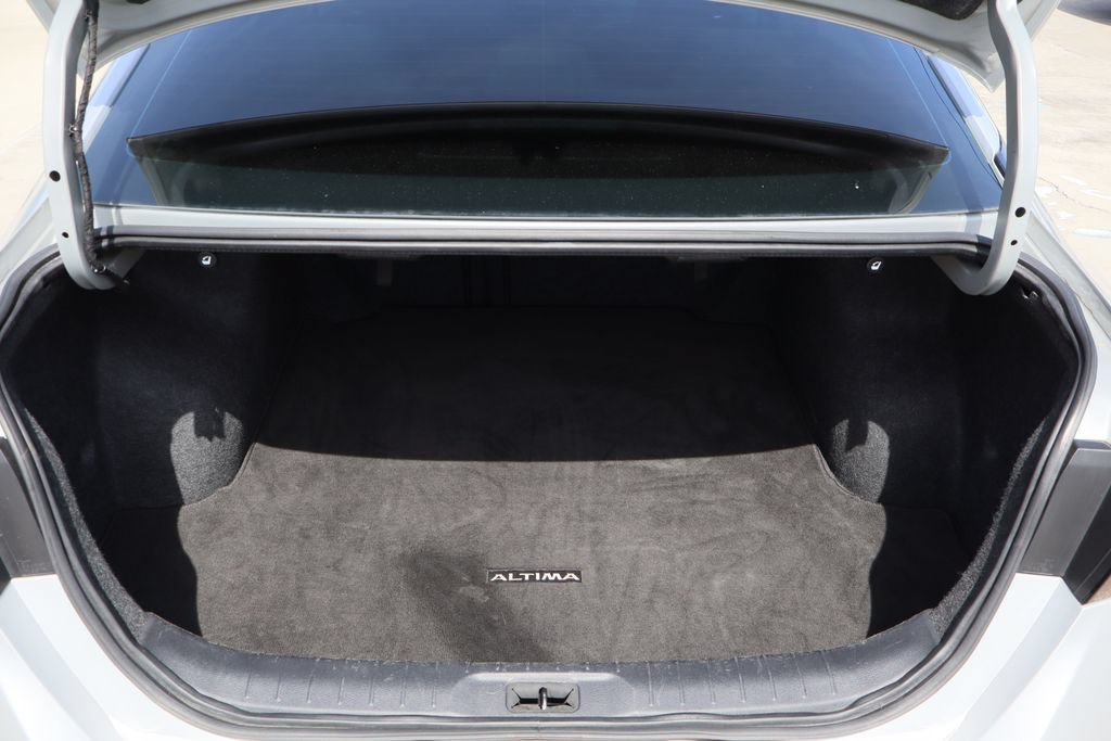 Used 2022 Nissan Altima 2.5 SV FWD image 24