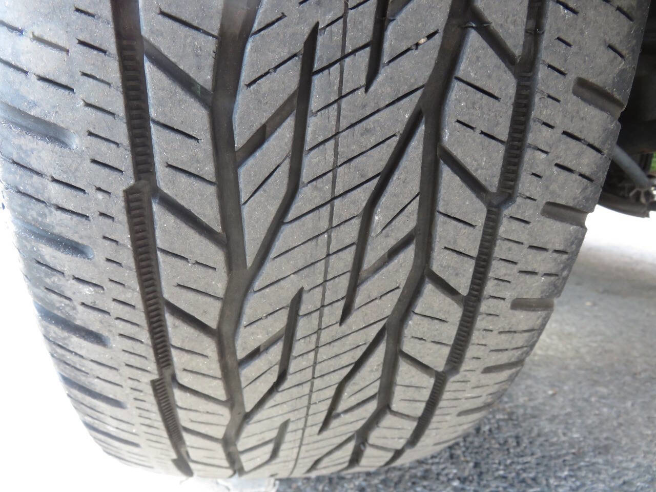 Used 2015 Chevrolet Suburban LT AWD/4WD image 34