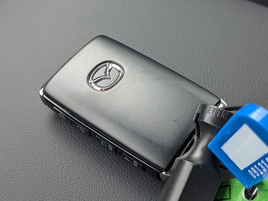 New 2026 MAZDA MAZDA3 2.5 S Sedan w/ Preferred Pkg image 31