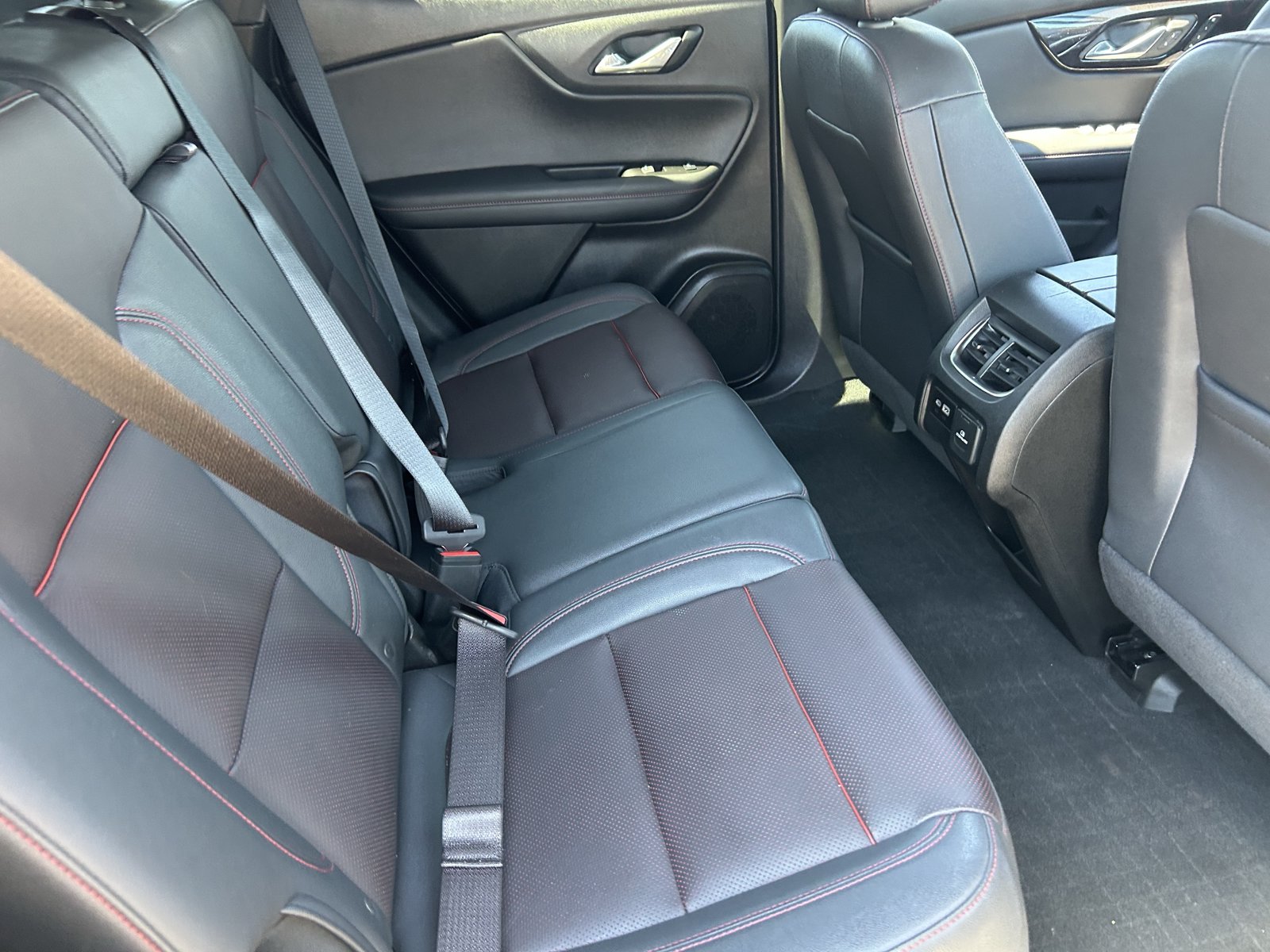 Certified 2024 Chevrolet Blazer RS w/ Driver Confidence II Package FWD image 14