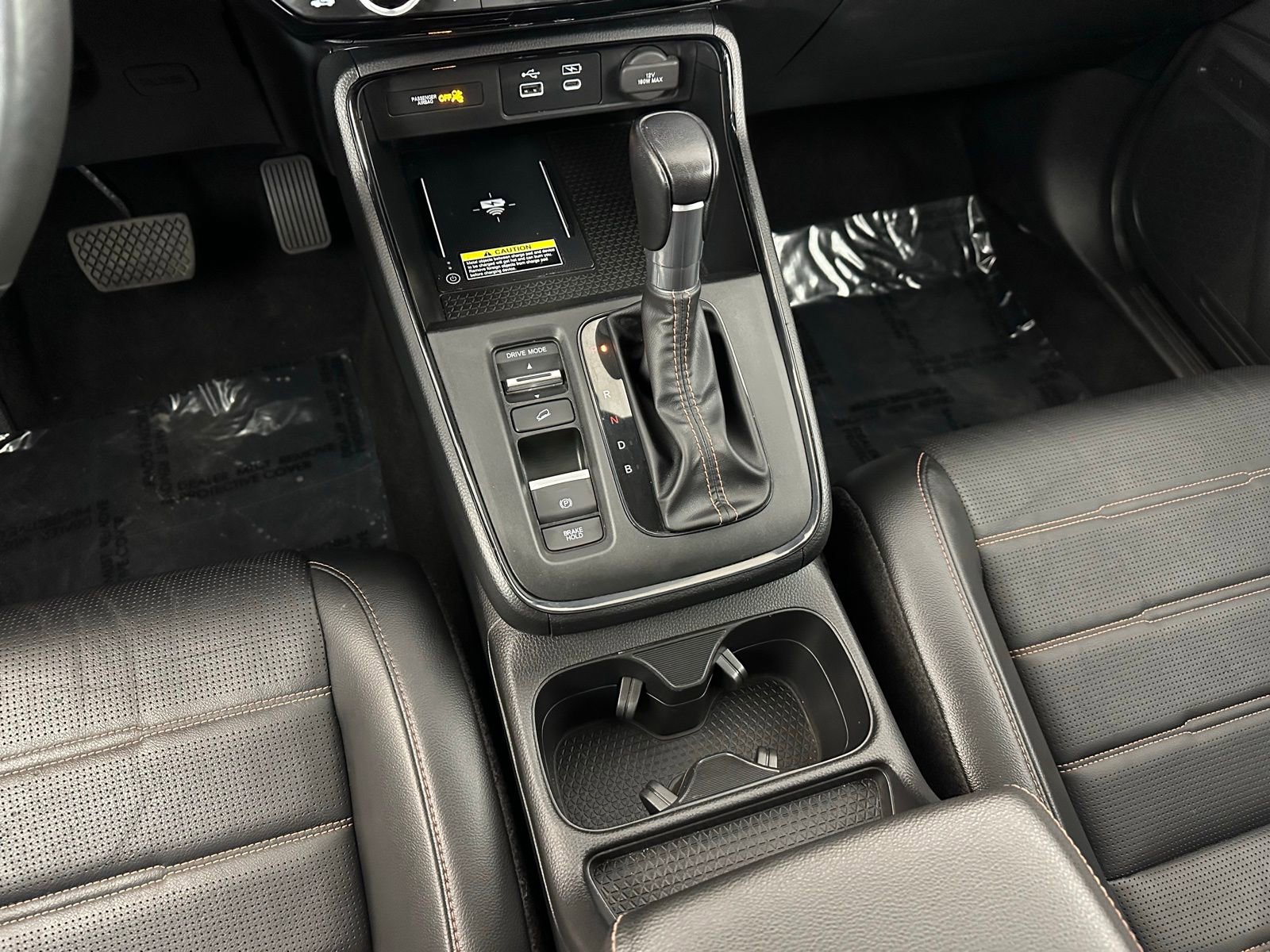 Used 2024 Honda CR-V Sport Touring image 16