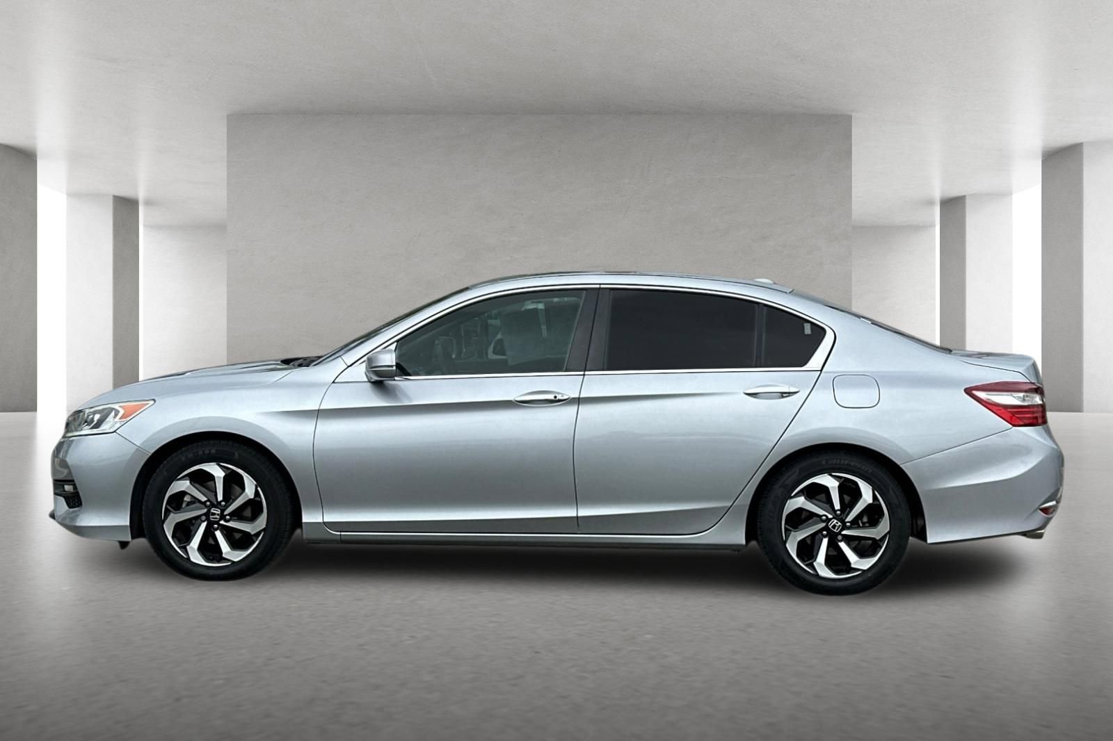 Used 2016 Honda Accord EX-L image 7