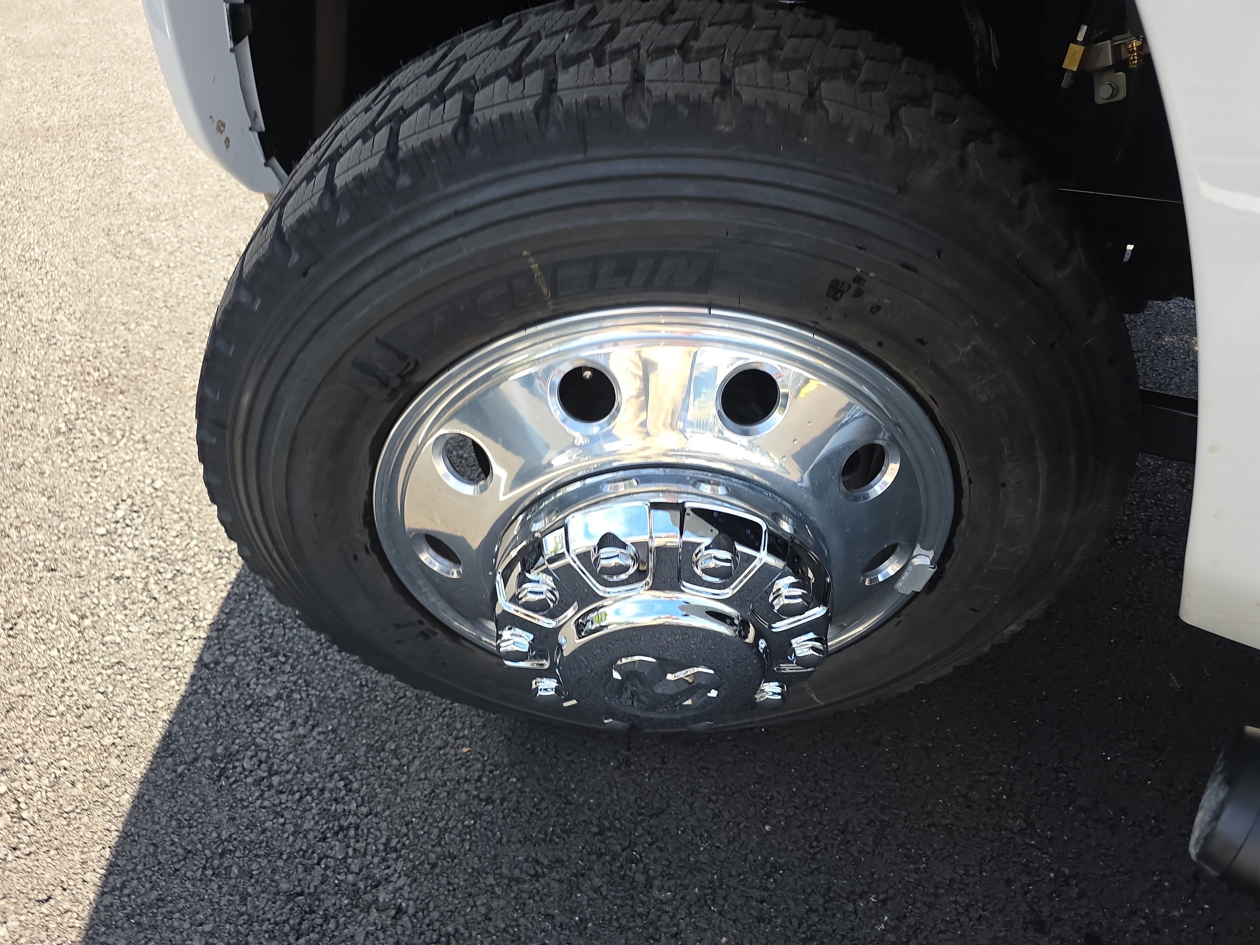 New 2026 RAM 5500 Laramie w/ Laramie Trim Package image 39