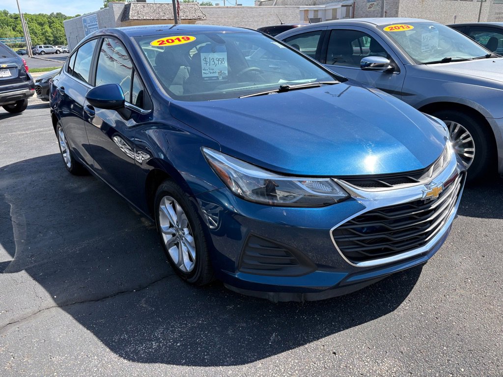 Used 2019 Chevrolet Cruze LT w/ Convenience Package