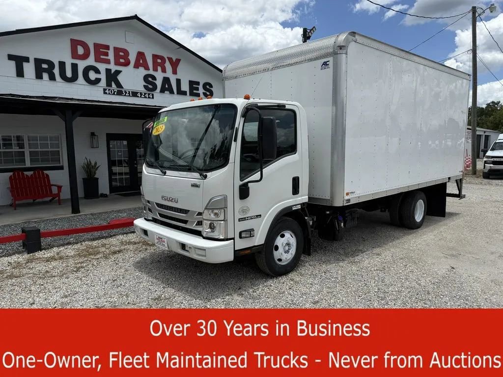Used 2023 Isuzu NPR image 1