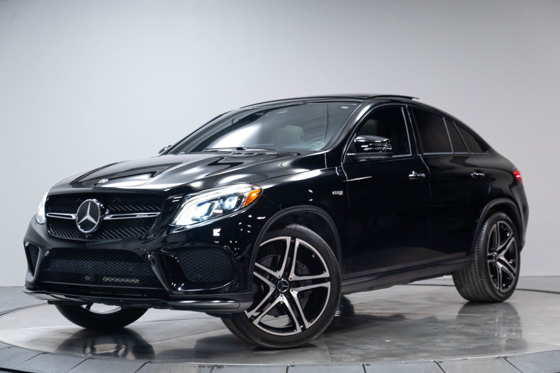 Used 2018 Mercedes-Benz GLE 43 AMG 4MATIC Coupe image 43