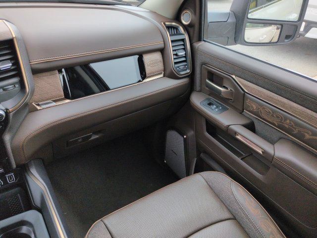 New 2027 RAM 2500 Limited AWD/4WD image 17