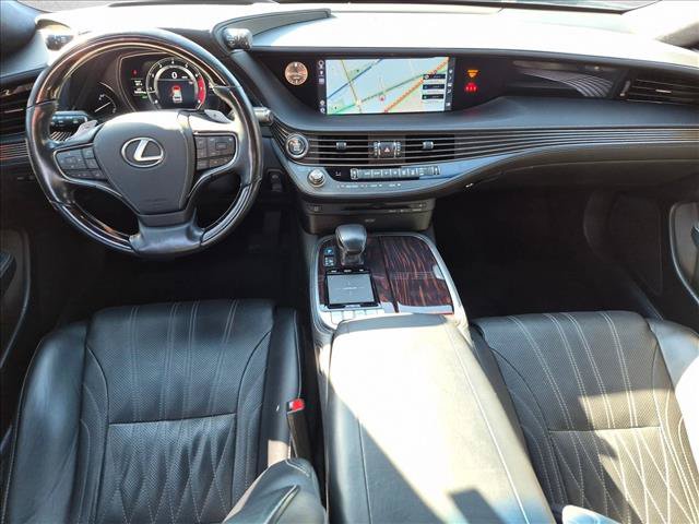 Used 2018 Lexus LS 500 w/ Luxury Package RWD image 18
