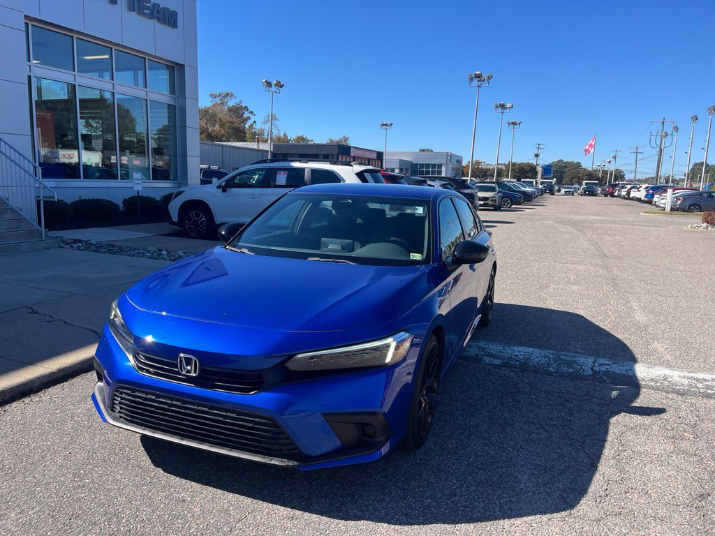 Used 2023 Honda Civic Sport image 7