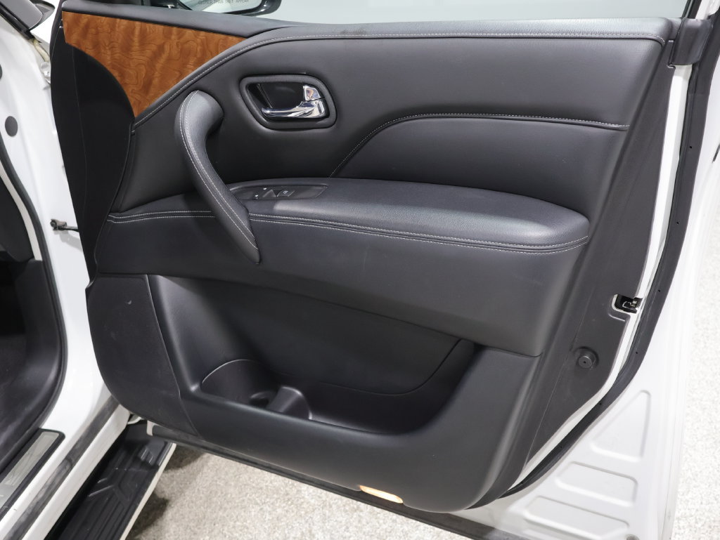 Used 2019 INFINITI QX80 Luxe w/ Proassist Package AWD/4WD image 28