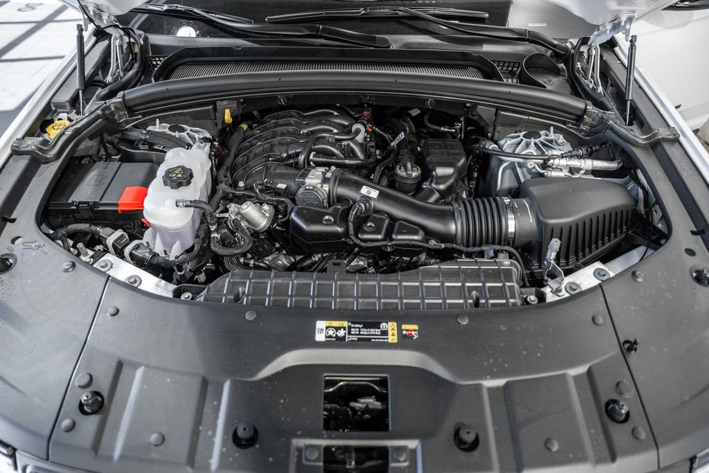 New 2025 Jeep Grand Cherokee Altitude image 18