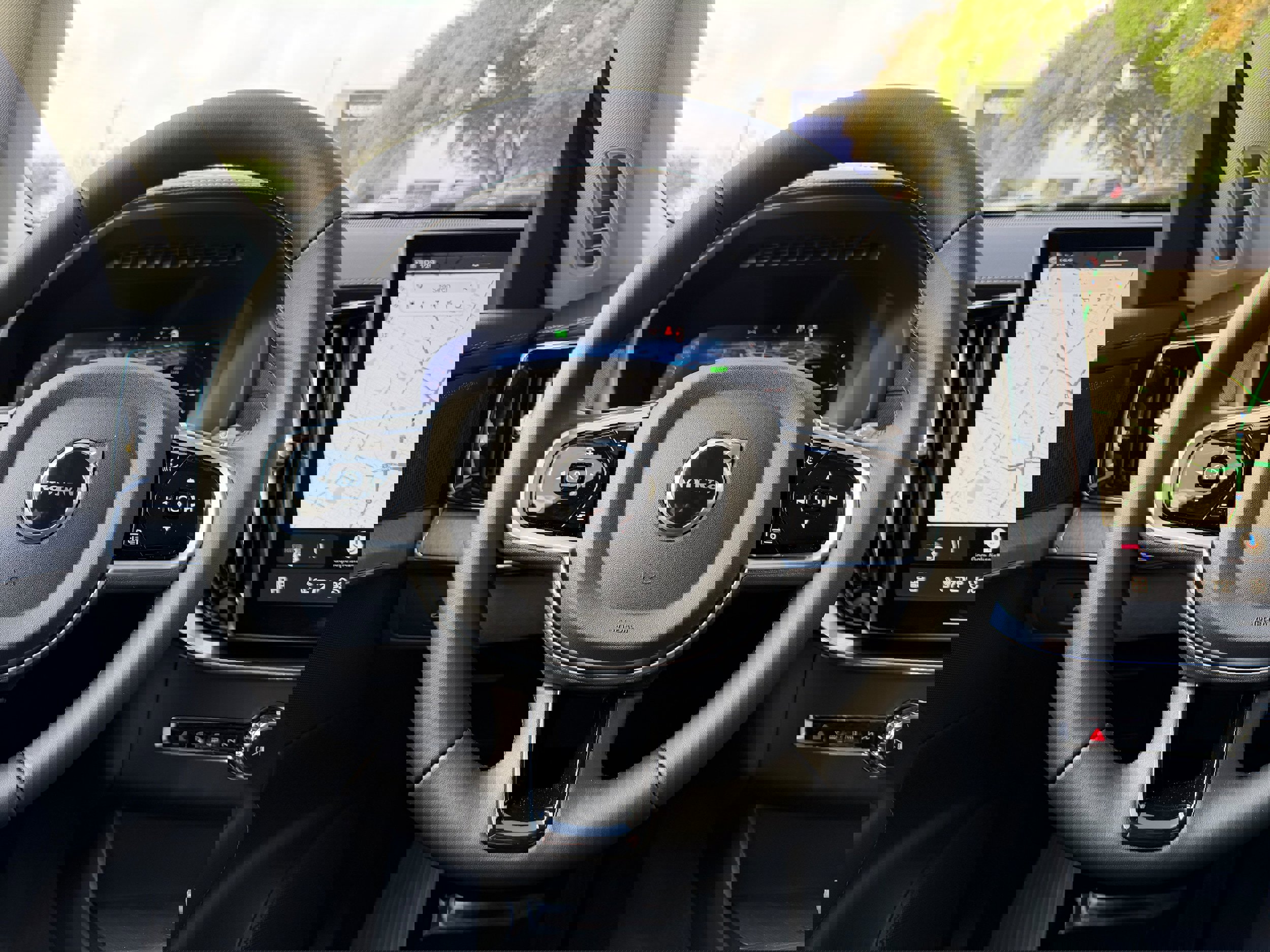 New 2026 Volvo XC90 T8 Ultra w/ Protection Package Premier image 15