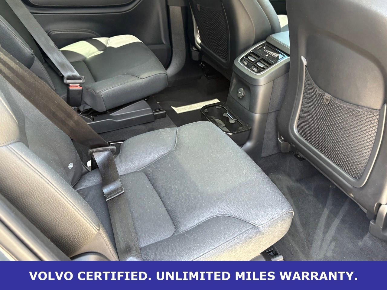 Certified 2024 Volvo XC90 T8 Plus w/ Protection Package AWD/4WD image 32