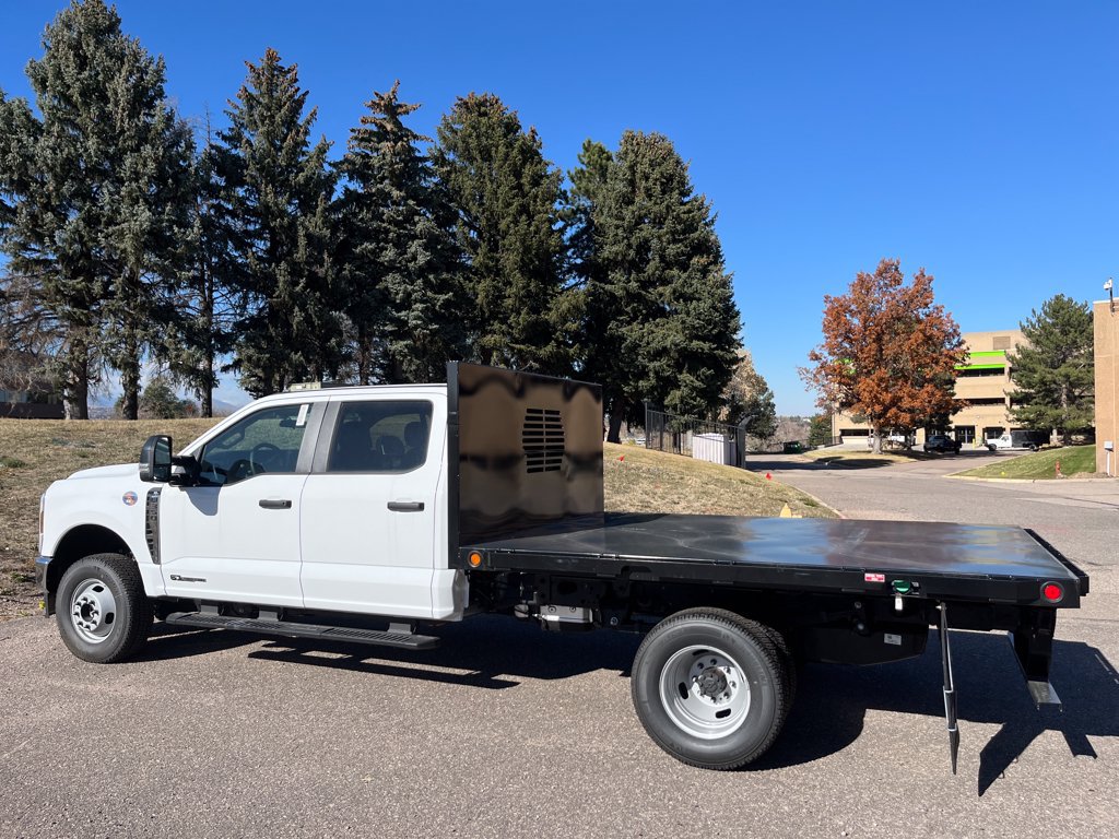 New 2025 Ford F350 XL w/ XL Chrome Package AWD/4WD image 4