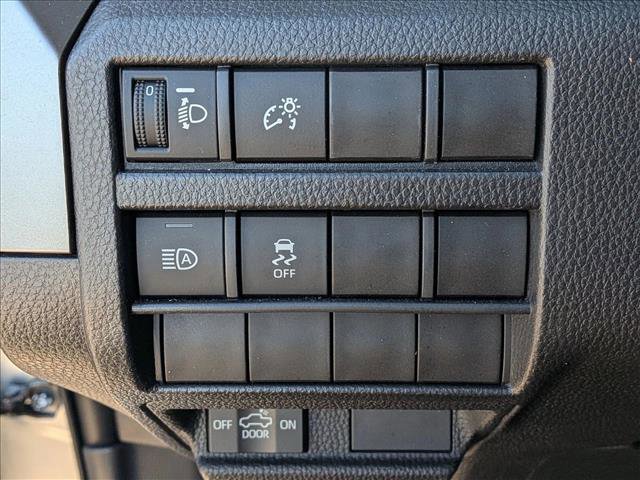Used 2024 Toyota Tacoma SR5 AWD/4WD image 7
