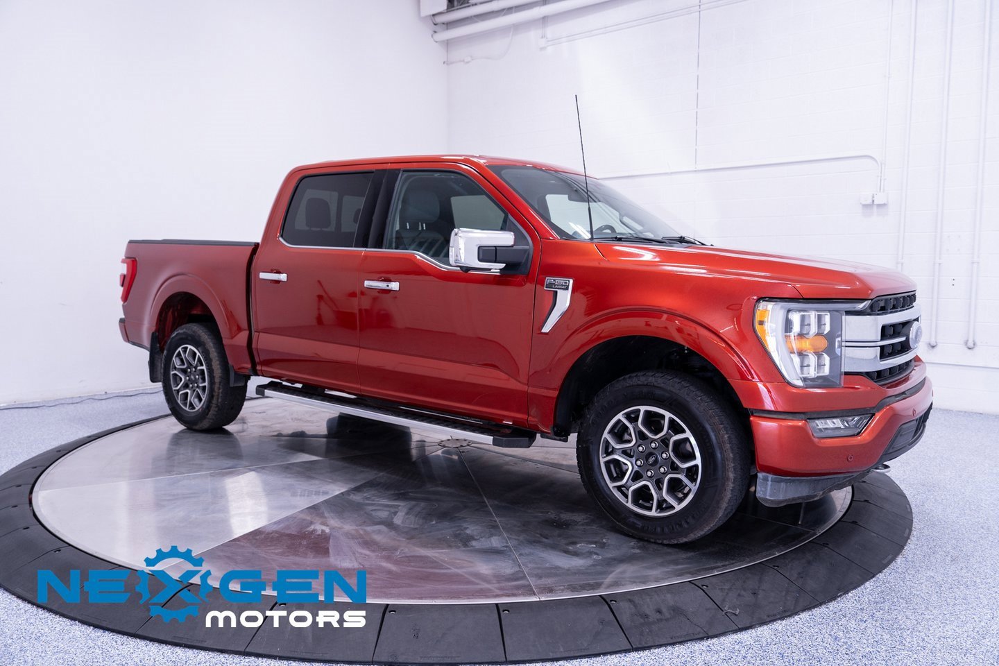 Used 2023 Ford F150 Lariat w/ Trailer Tow Package image 2