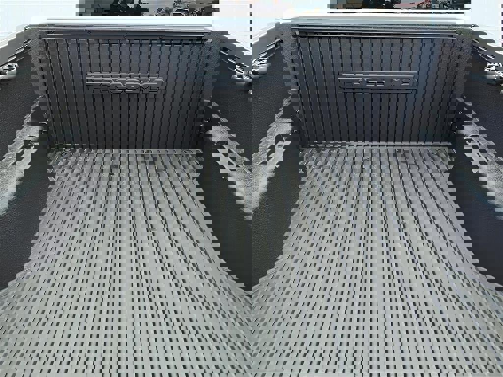 New 2025 Toyota Tacoma SR5 image 5