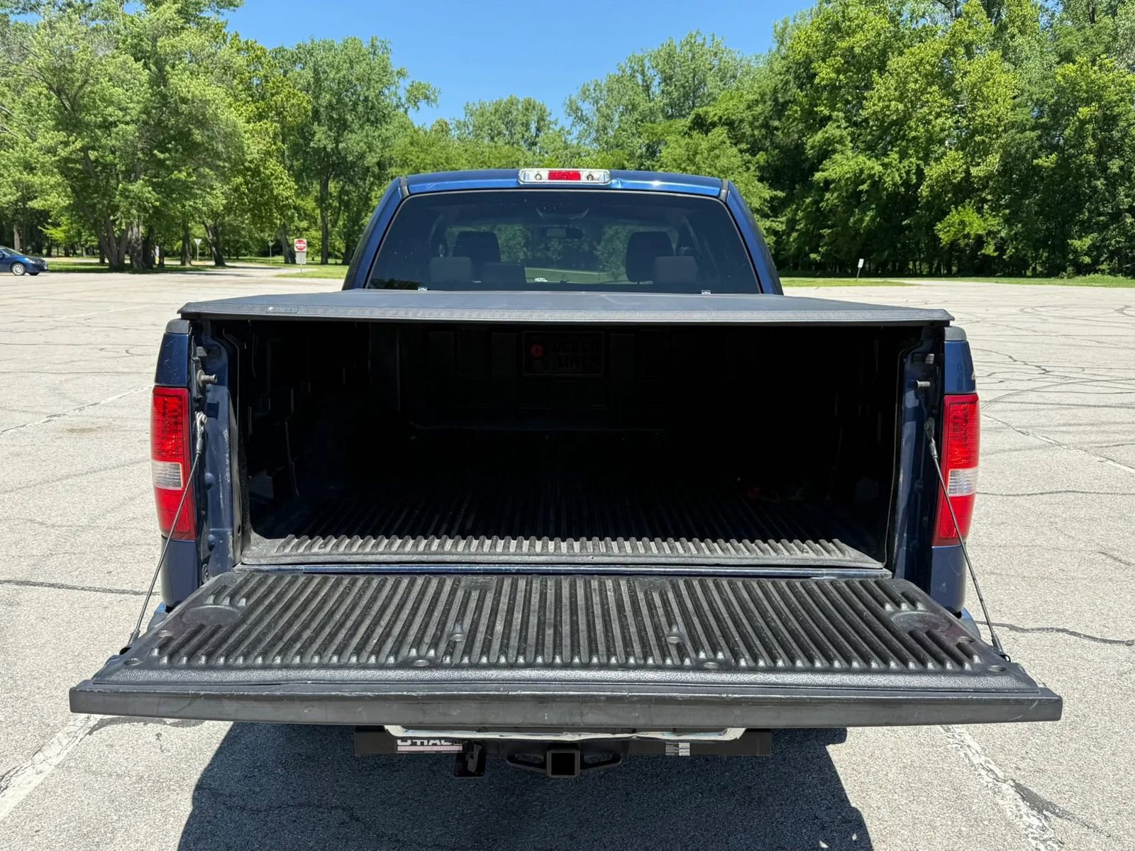 Used 2007 Ford F150 XLT AWD/4WD image 6