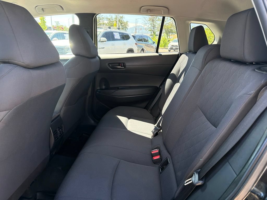 Used 2024 Toyota Corolla Cross LE AWD/4WD image 20