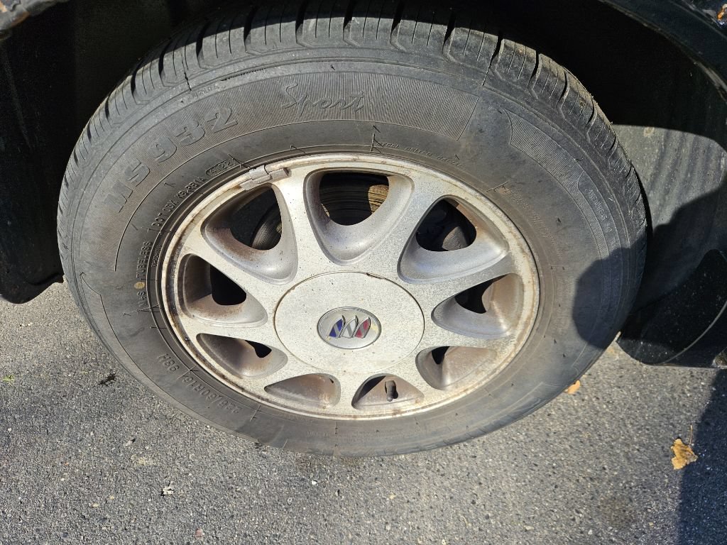 Used 2002 Buick Regal LS w/ LS Touring Pkg FWD image 20