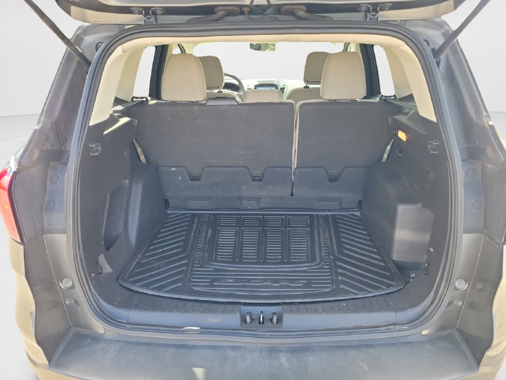 Used 2019 Ford Escape SE FWD image 9