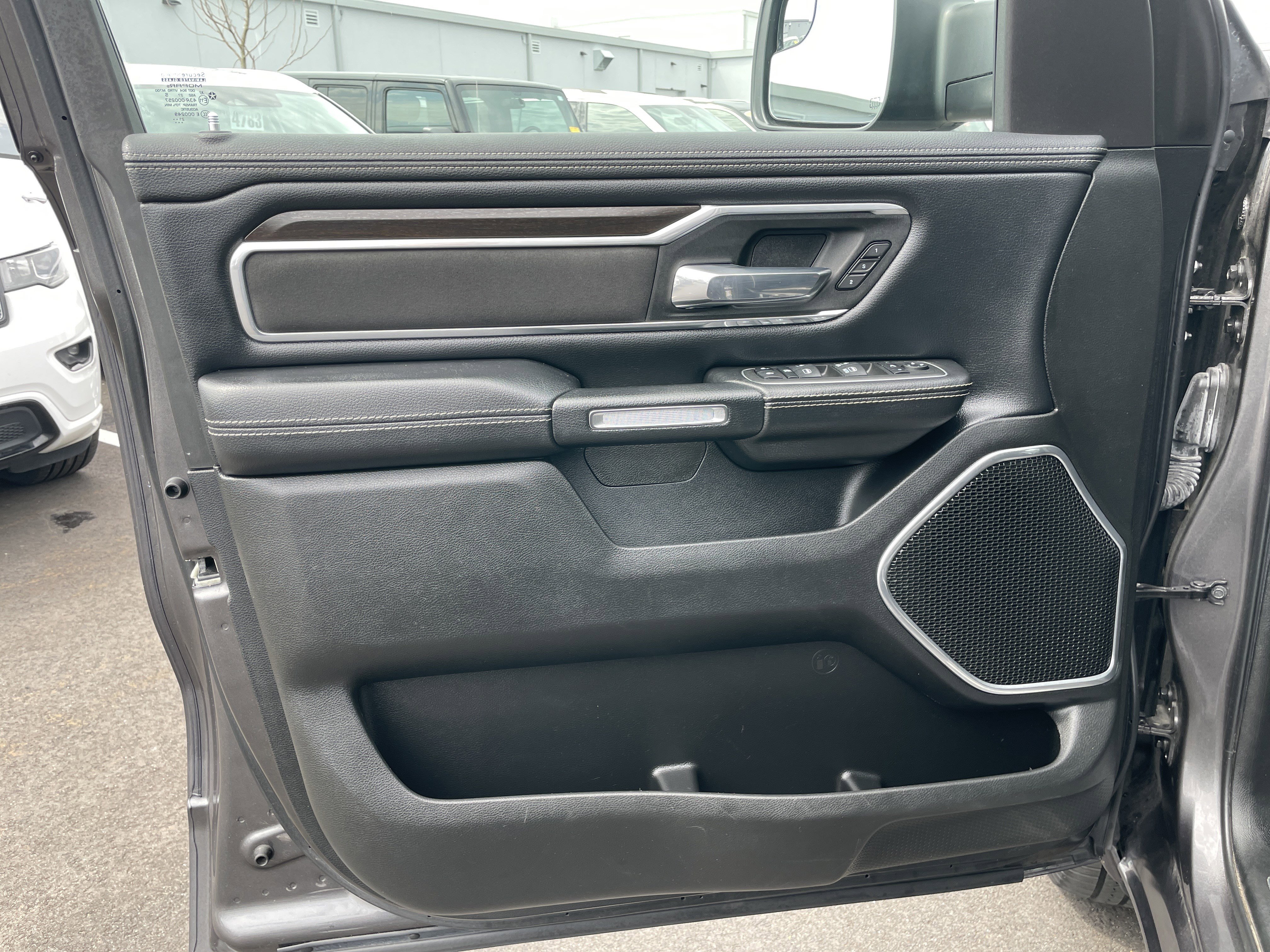 Certified 2022 RAM 1500 Laramie image 35