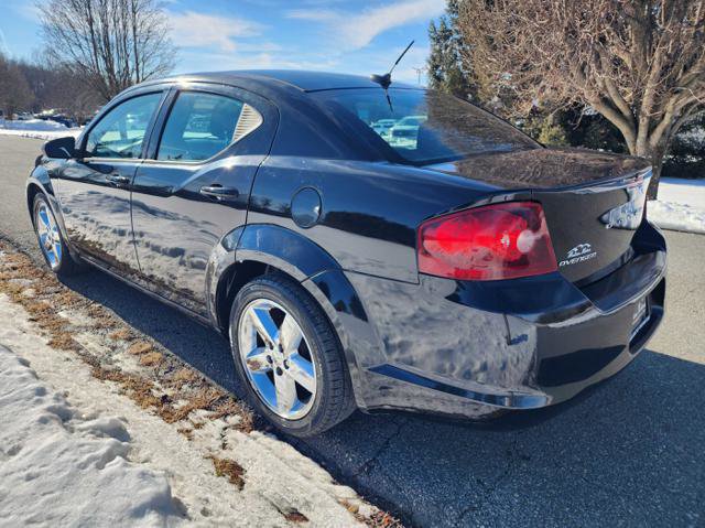 Used 2014 Dodge Avenger SE w/ Rallye Appearance Group FWD image 8