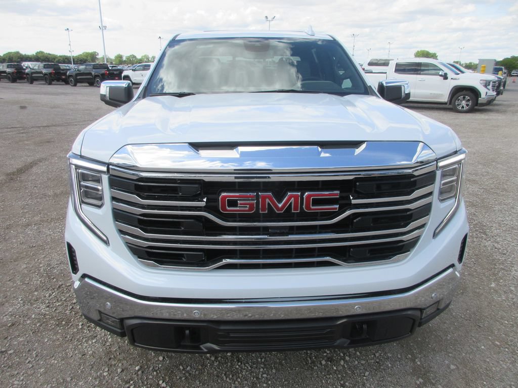 New 2026 GMC Sierra 1500 SLT w/ SLT Premium Plus Package AWD/4WD image 13