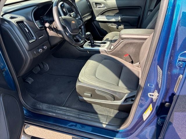 Used 2020 Chevrolet Colorado LT AWD/4WD image 10