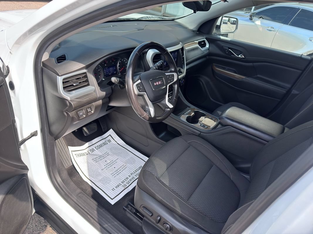 Used 2020 GMC Acadia SLE w/ Driver Convenience Package FWD image 14