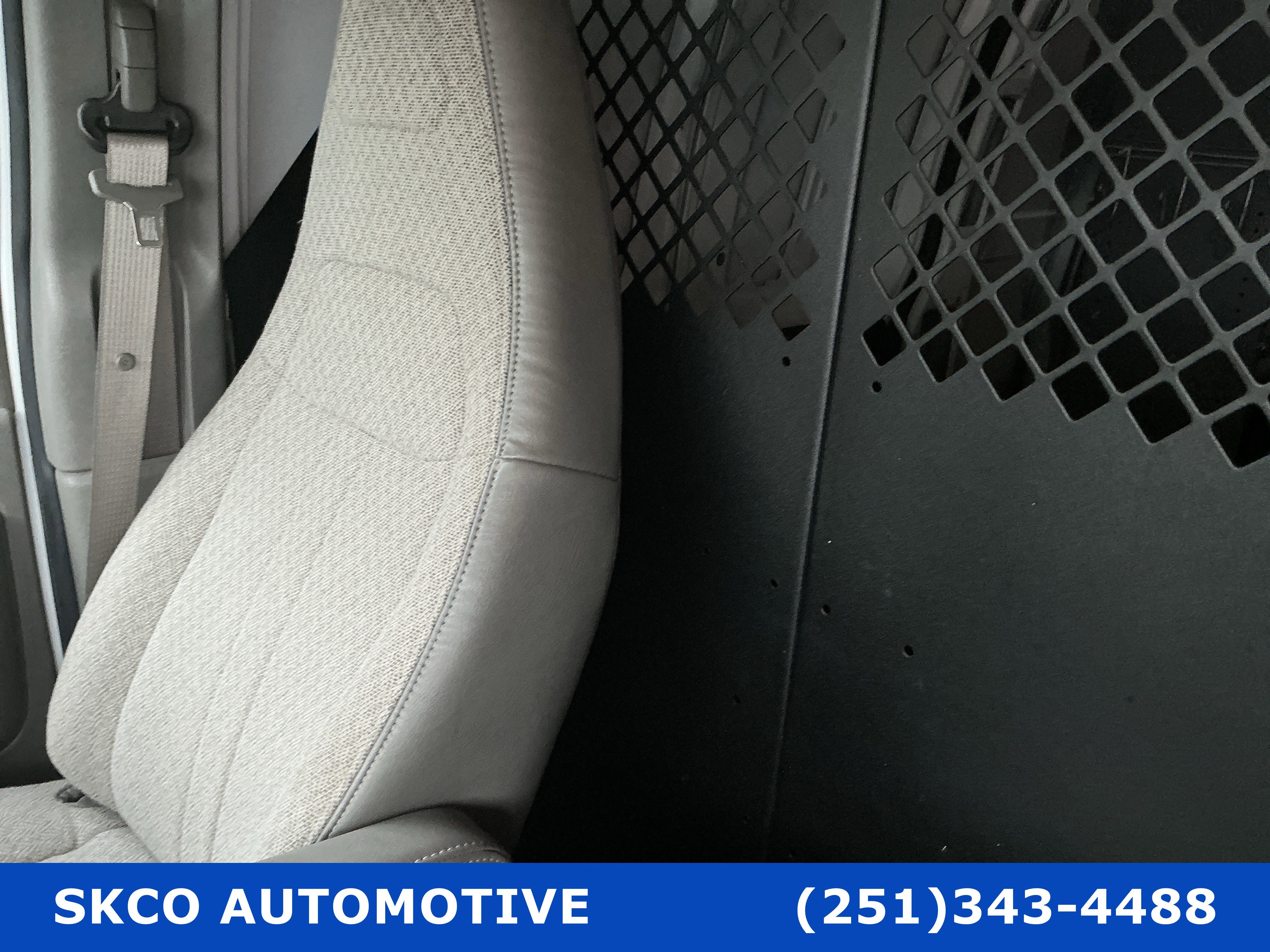 Used 2022 Chevrolet Express 2500 w/ Driver Convenience Package RWD image 27