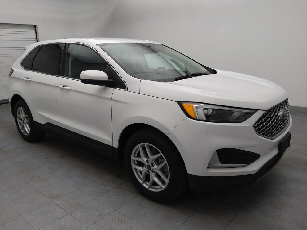 Used 2024 Ford Edge SEL image 11