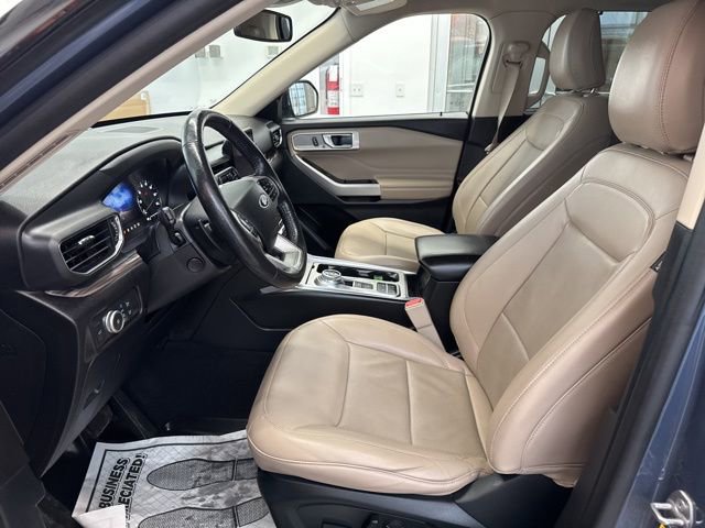 Used 2021 Ford Explorer Limited w/ Equipment Group 301A image 19