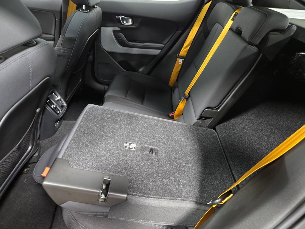 Used 2022 Polestar Polestar 2 w/ Performance Package image 35