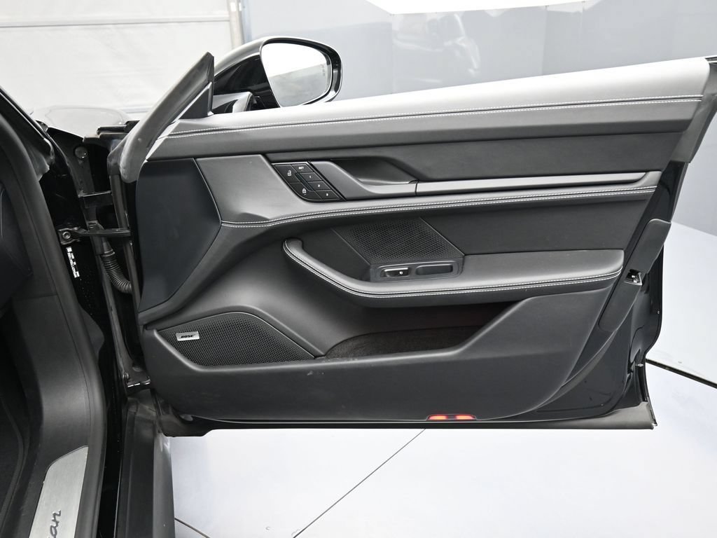 Certified 2025 Porsche Taycan RWD image 29