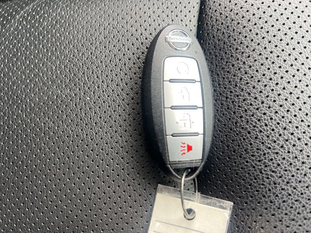 Certified 2022 Nissan Rogue Sport SL image 26