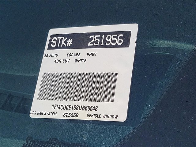 New 2025 Ford Escape SE image 23