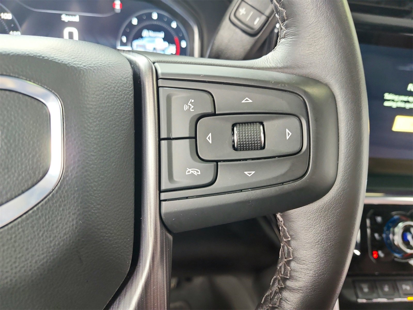 Used 2025 GMC Sierra 2500 Denali Ultimate w/ Max Trailering Package image 25