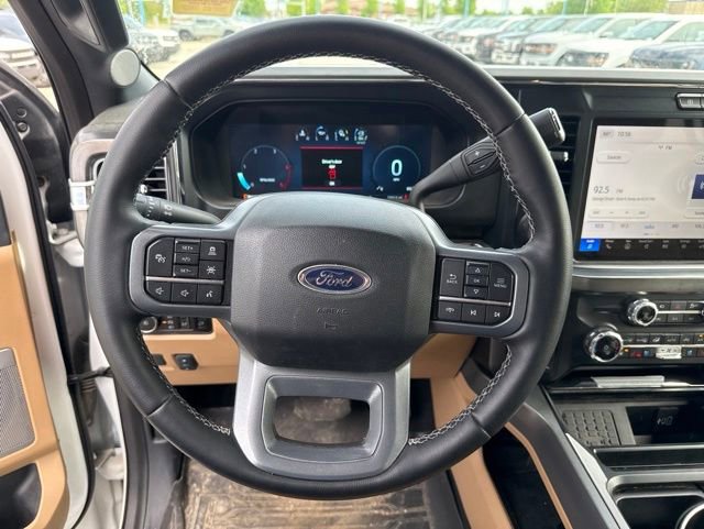 Used 2025 Ford F350 Lariat w/ Lariat Ultimate Package AWD/4WD image 21