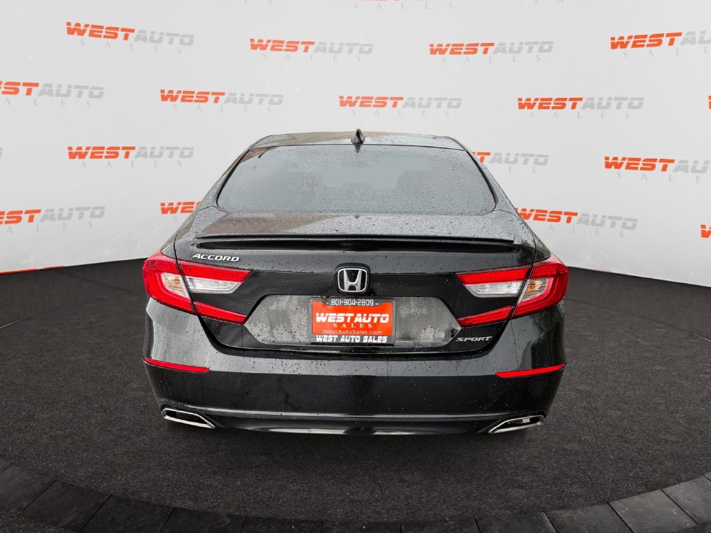 Used 2018 Honda Accord Sport image 4