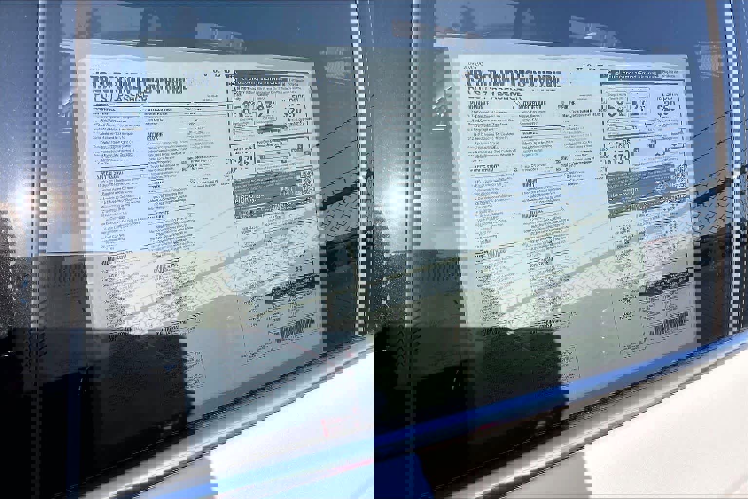 New 2026 Volvo XC90 T8 Plus w/ Protection Package Premier image 36