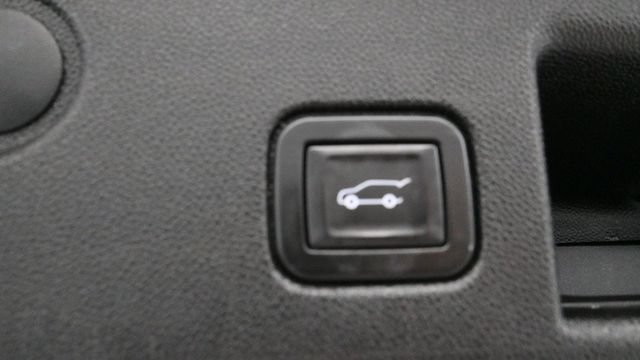 Used 2021 Chevrolet Equinox LT AWD/4WD image 14