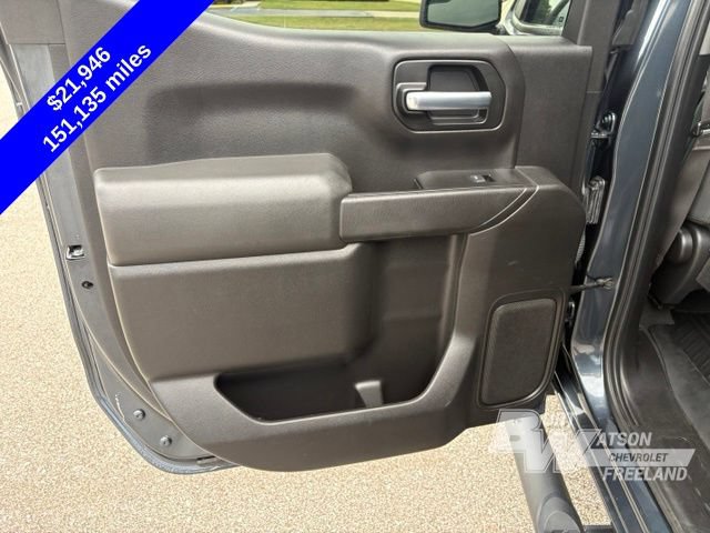 Used 2020 Chevrolet Silverado 1500 Custom Trail Boss w/ Custom Convenience Package AWD/4WD image 29