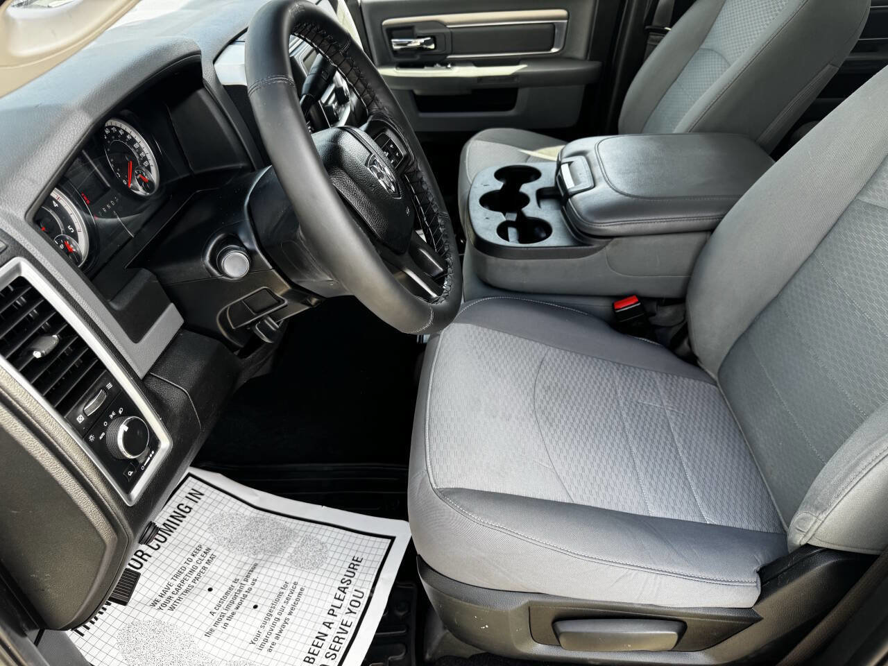 Used 2018 RAM 3500 SLT w/ Cold Weather Group AWD/4WD image 9