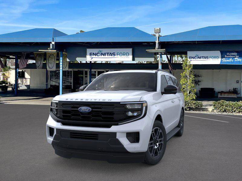 New 2025 Ford Expedition Active image 2