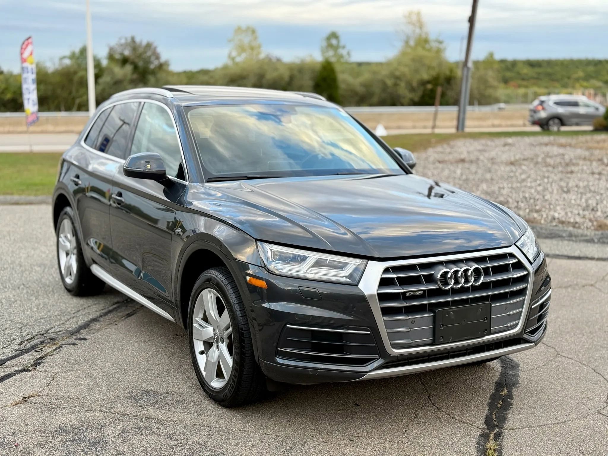 Used 2018 Audi Q5 2.0T Premium Plus w/ Premium Plus Package image 4