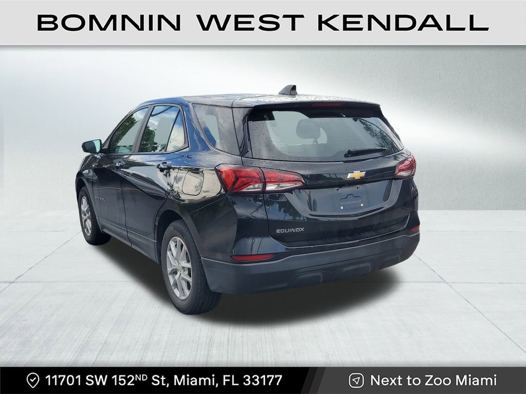 Used 2023 Chevrolet Equinox LS image 5
