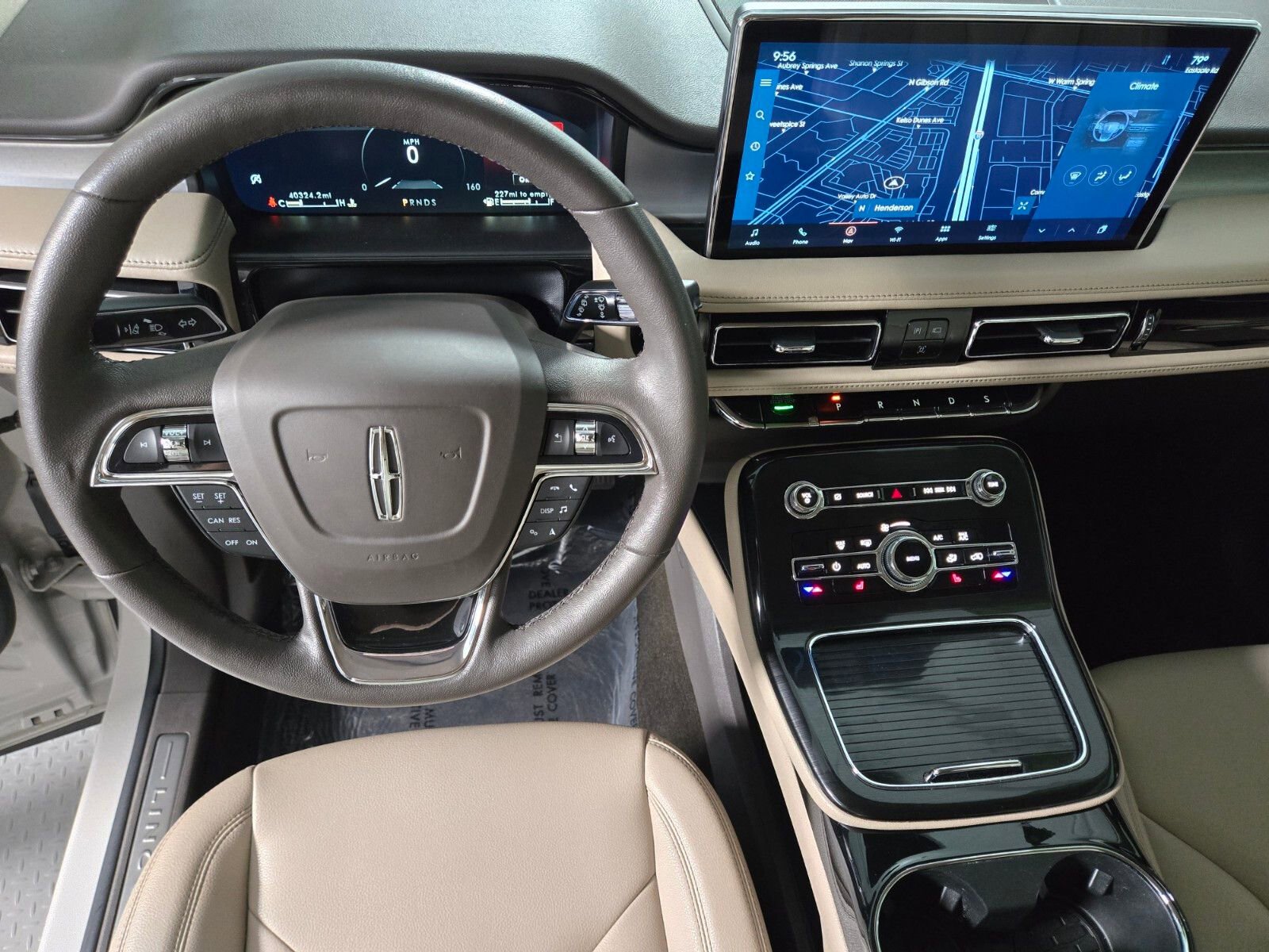 Certified 2022 Lincoln Nautilus AWD w/ Premium Package image 13
