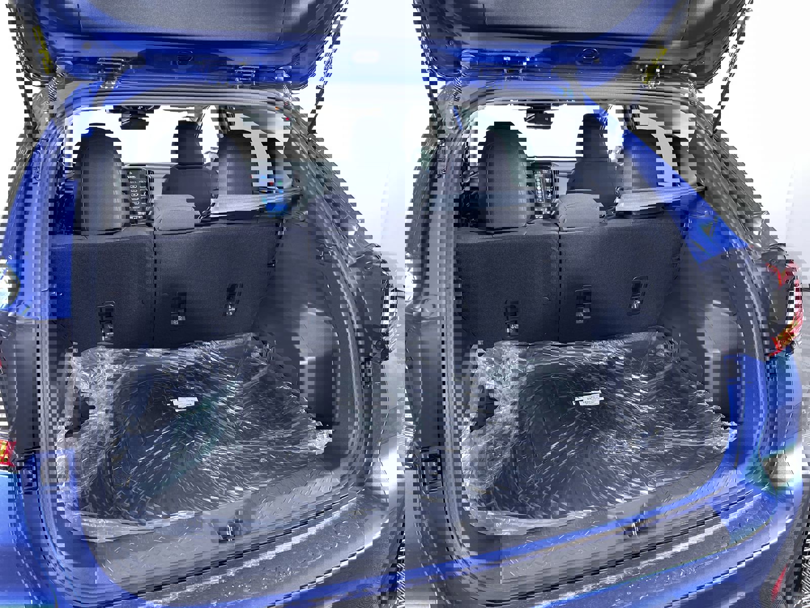 Used 2025 Subaru Crosstrek 2.5i Premium w/ Crosstrek Mirror Package image 23