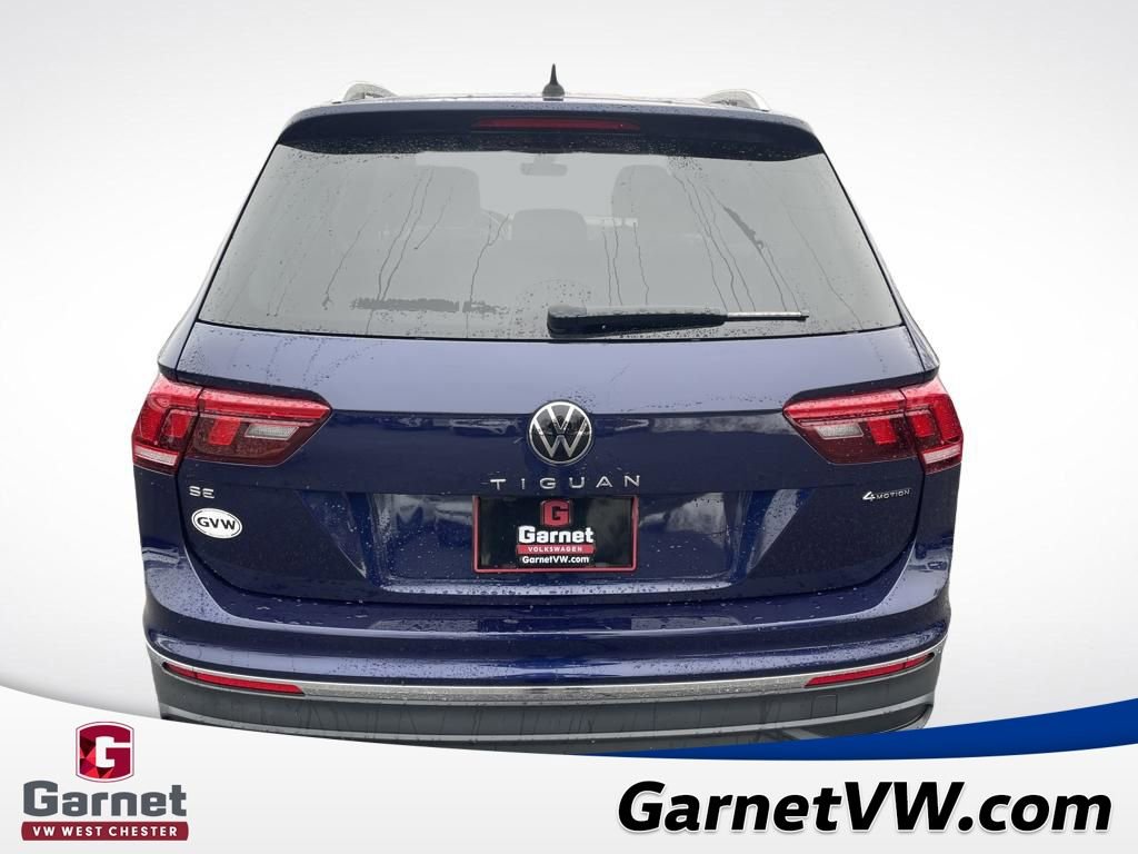 Certified 2023 Volkswagen Tiguan SE w/ Panoramic Sunroof Package image 4